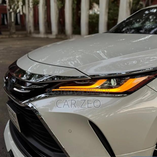 Toyota Harrier 2.5 Hybrid 2020 Pearl