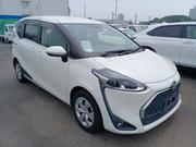 Toyota Sienta 2021 Pearl for sale