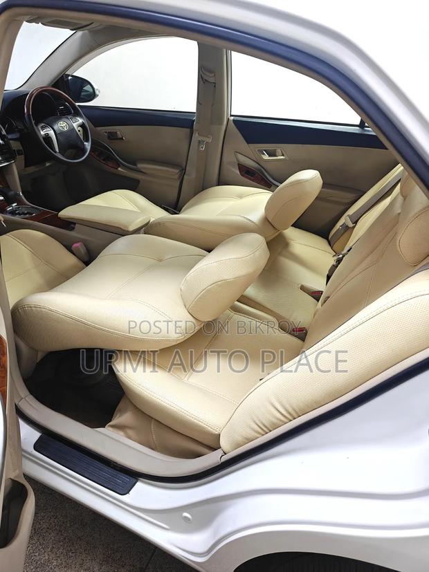 Toyota Premio 2014 Pearl