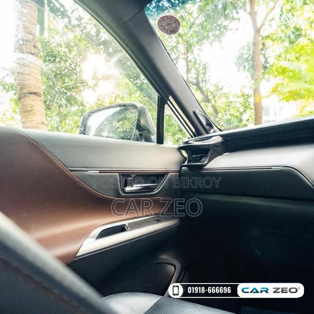 Toyota Harrier Hybrid Z 2020 Pearl
