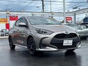 Toyota Yaris 2021 Gray for sale