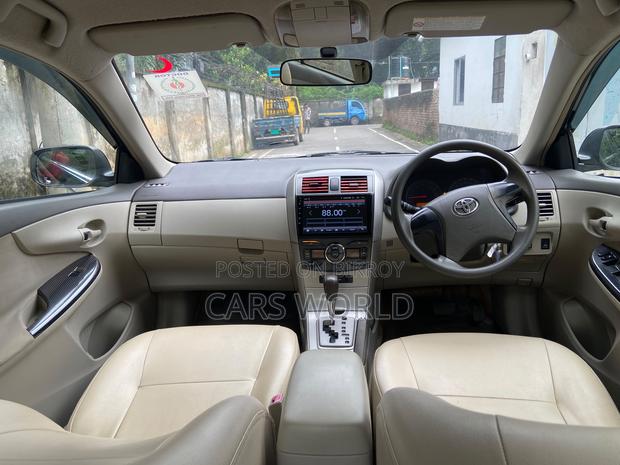 Toyota Corolla 2008 Black