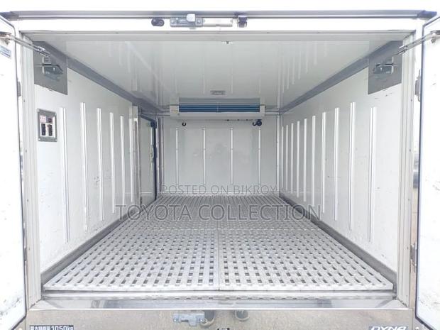 Toyota Dyna 2021 White
