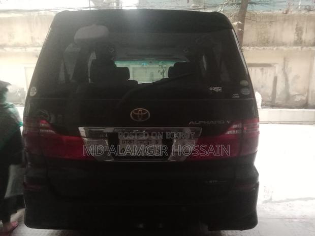 Toyota Alphard 2005 Black