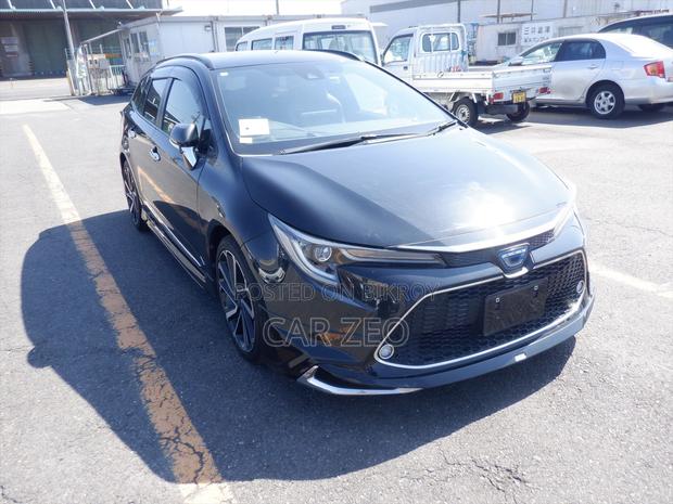 Toyota Corolla Hatchback 2021 Black