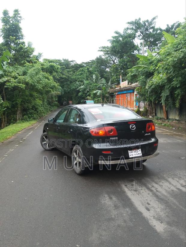 Mazda Axela 2004 Black