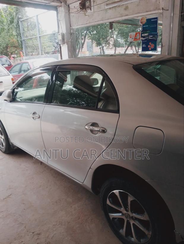 Toyota Axio 2010 White