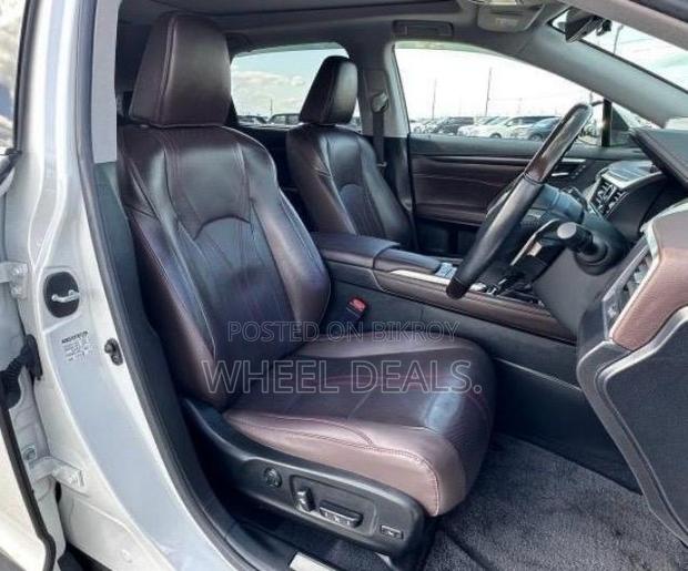 Lexus RX 300 2WD 2021 Pearl