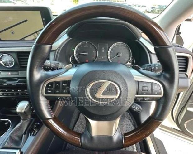 Lexus RX 300 2WD 2021 Pearl