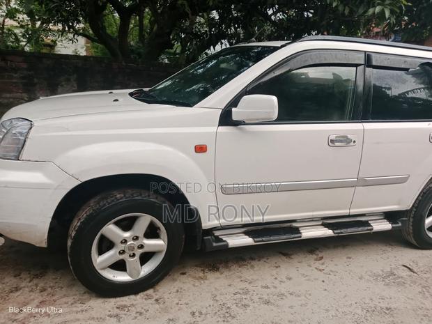 Nissan X-Trail 2003 White