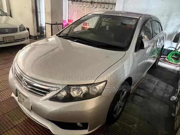 Toyota Allion 2010 Silver