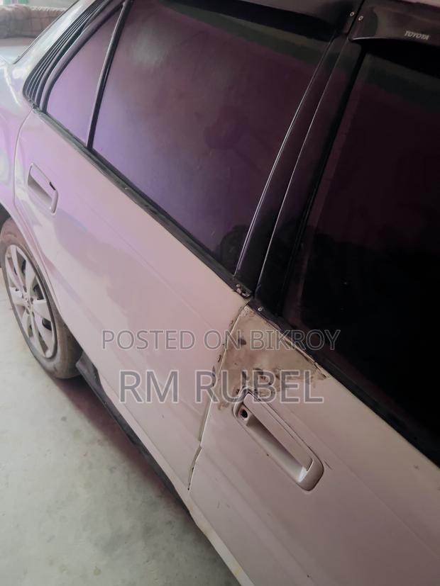 Toyota Corolla Sedan 1990 White