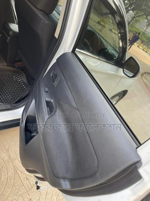 Mitsubishi Outlander 2014 Pearl