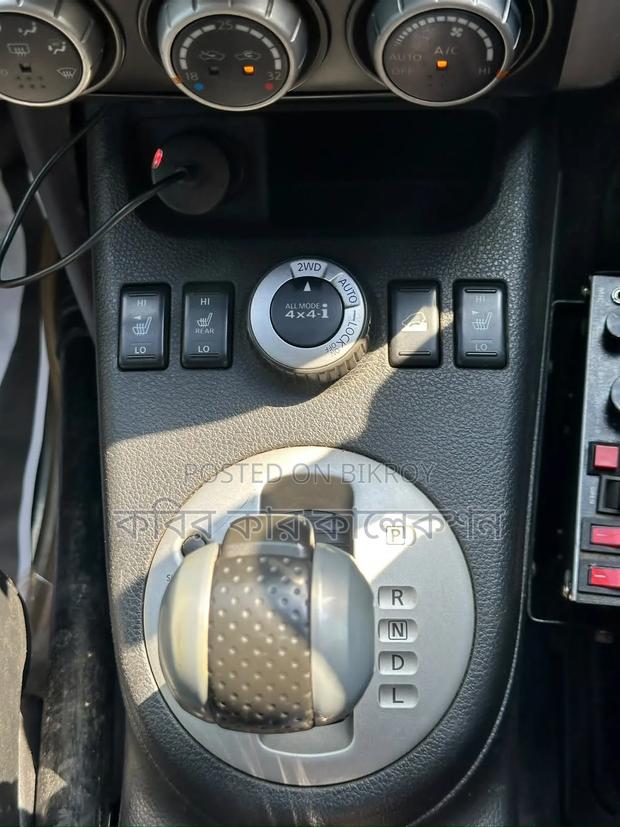 Nissan X-Trail 2010 Black