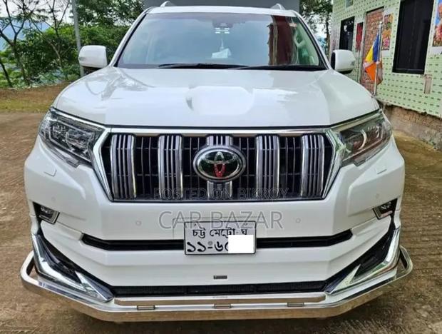 Toyota Land Cruiser Prado 2.7 2022 Pearl