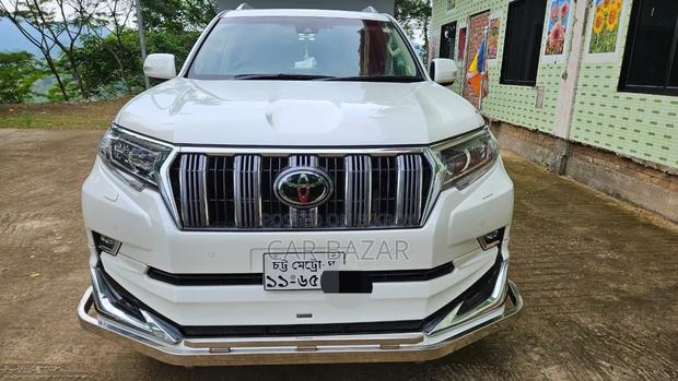 Toyota Land Cruiser Prado 2.7 2022 Pearl