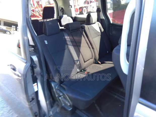 Toyota Noah 2.0 AWD (8 Seater) 2021 Brown