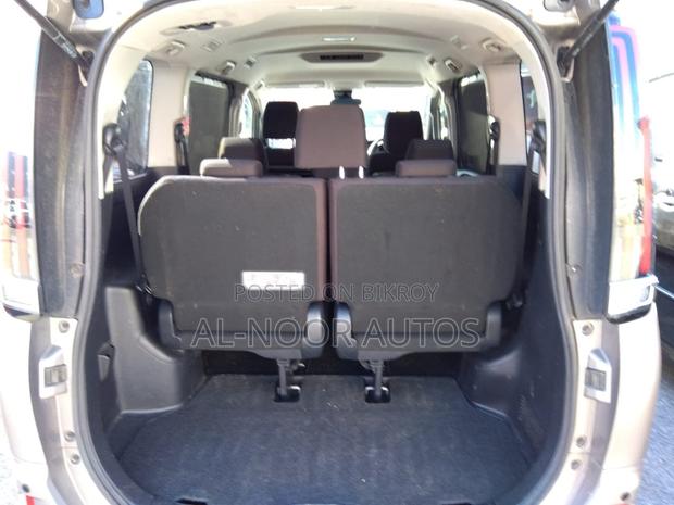 Toyota Noah 2.0 AWD (8 Seater) 2021 Brown