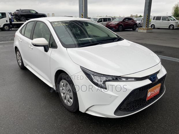 Toyota Corolla 2021 Pearl