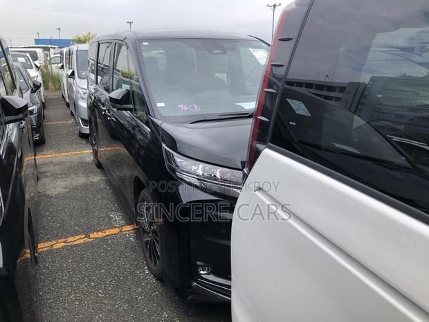 Toyota Noah 2023 Black