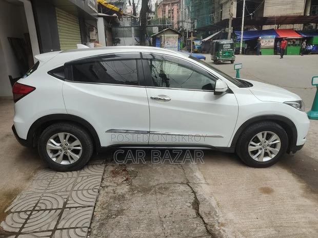 New Honda Vezel 1.5 2WD 2014 Pearl