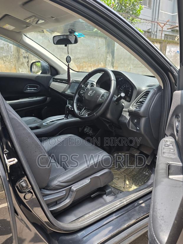 Honda CR-V EX FWD 2018 Black