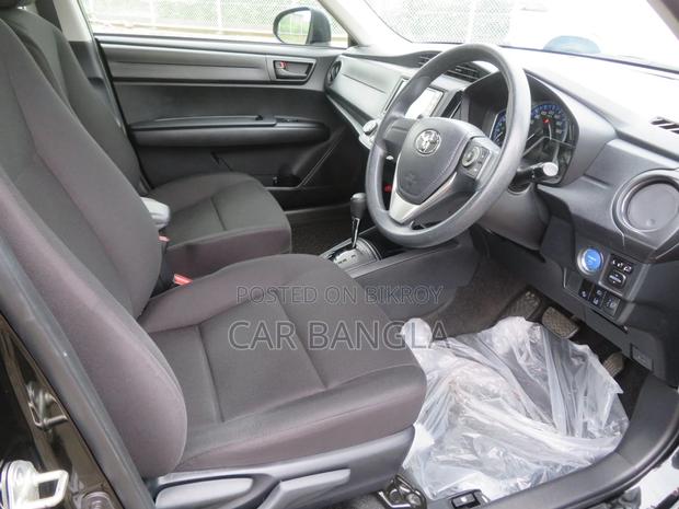 Toyota Axio 2021 Black