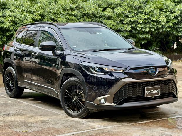 Toyota Corolla Cross 1.8 Hybrid FWD 2022 Black
