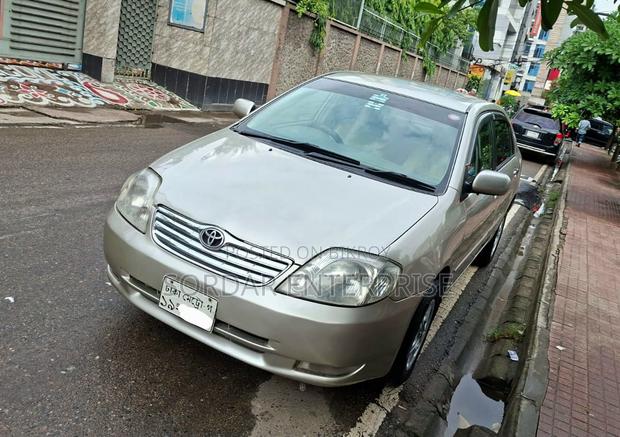 Toyota Corolla 2002 Beige