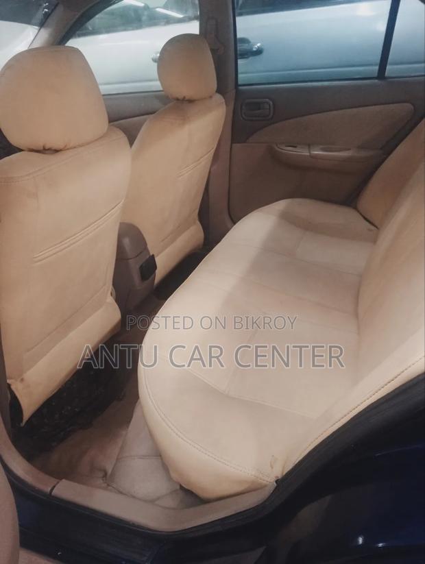 Nissan Sunny 2004 Blue