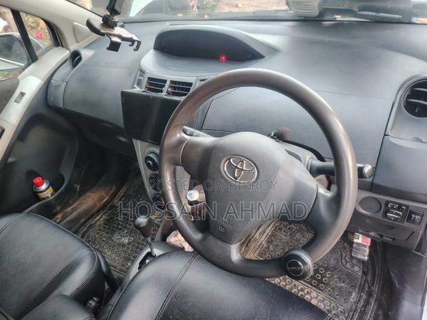 Toyota Vitz 2008 White