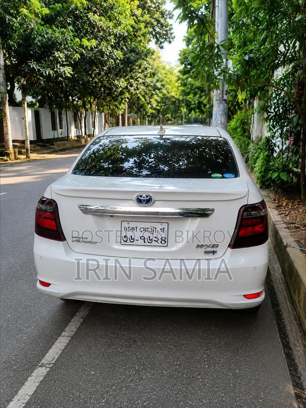 Toyota Axio 2018 Pearl