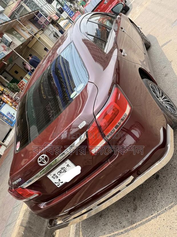 Toyota Premio 2014 Maroon