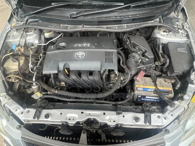 Toyota Axio 2009 Silver