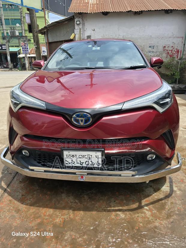 Toyota C-Hr 2018 Red