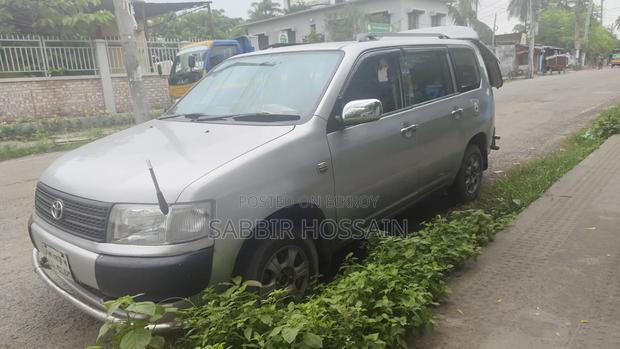 Toyota Probox 2003 Silver