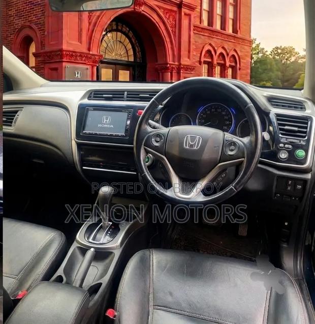 Honda Grace 2017 Gray