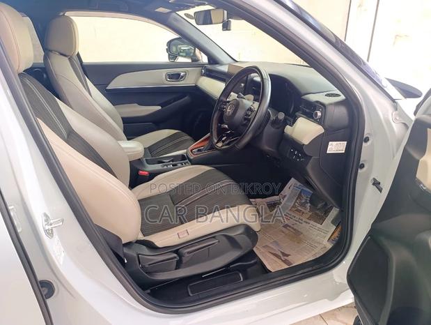 Honda Vezel 2024 Pearl
