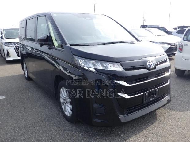 Toyota Noah 2022 Black