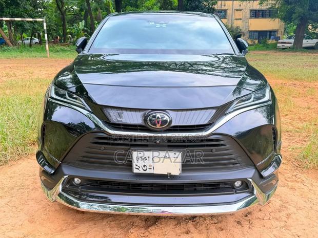 Toyota Harrier 2.0 2020 Black