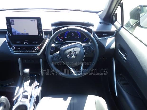 Toyota Corolla Cross 2022 Brown