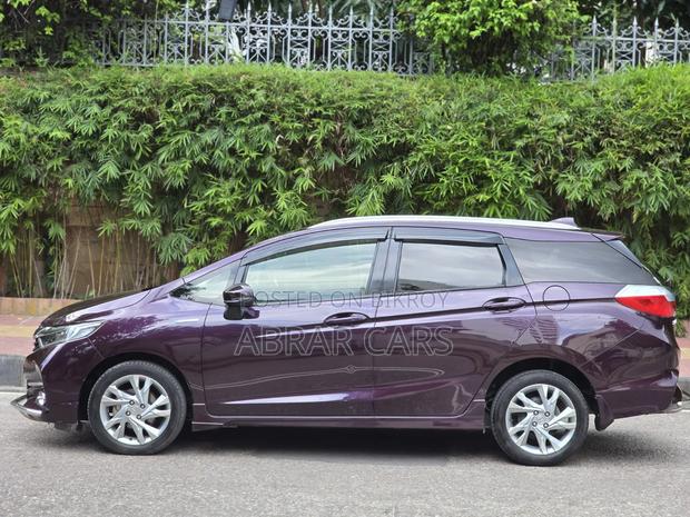 Honda Shuttle 2017 Purple