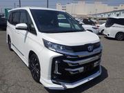 Toyota Noah 2022 Pearl for sale