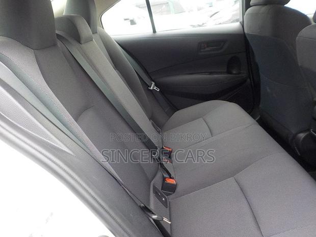 Toyota Corolla 2021 Pearl