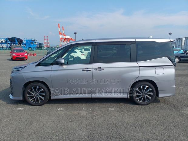 Toyota Voxy 2022 Brown