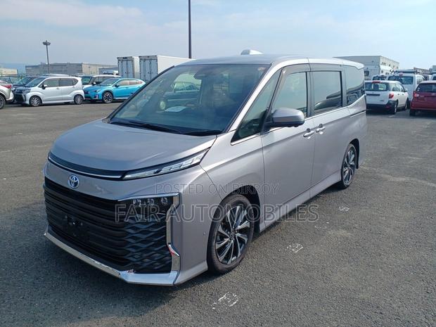 Toyota Voxy 2022 Brown