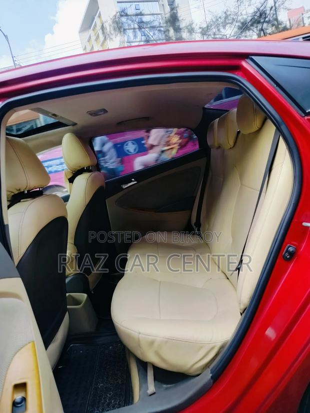 Hyundai Accent 2012 Red