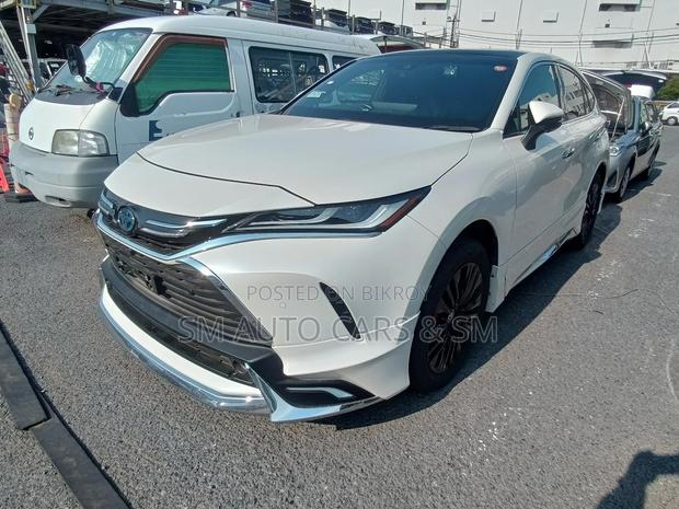 Toyota Harrier Hybrid Z 2021 Pearl