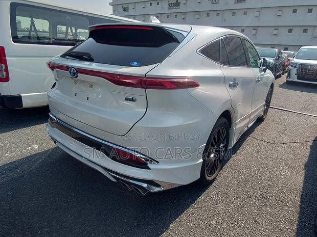 Toyota Harrier Hybrid Z 2021 Pearl