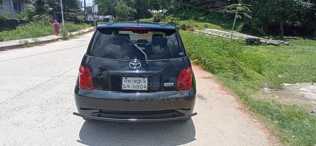 Toyota IST 2005 Black